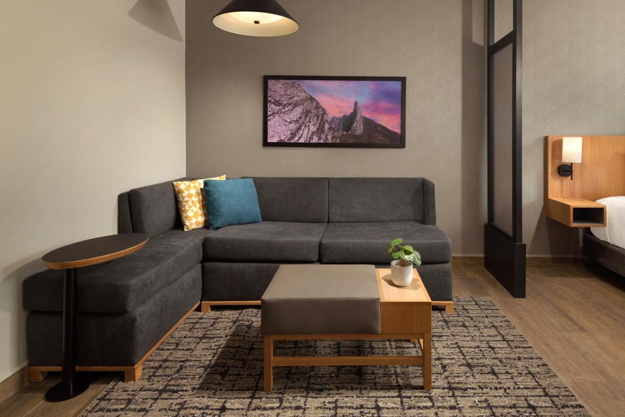 Hyatt Place Monterrey Valle San Pedro Garza Garcia Bagian luar foto