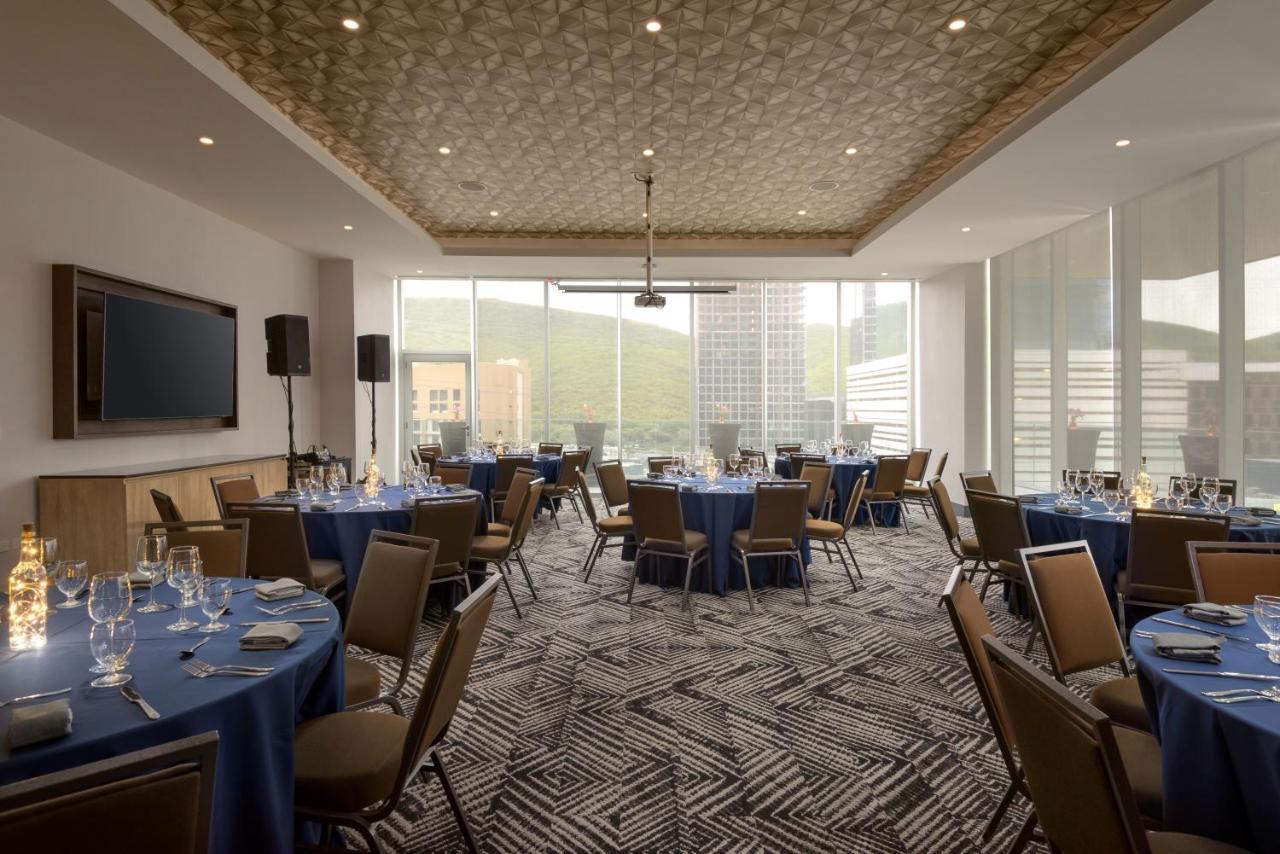 Hyatt Place Monterrey Valle San Pedro Garza Garcia Bagian luar foto